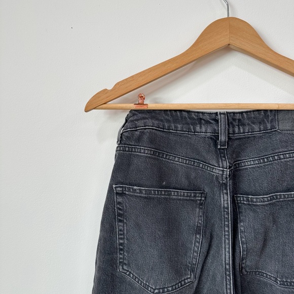 Zara Black Fade Straight Leg High Waist Jeans - Picture 3 of 6